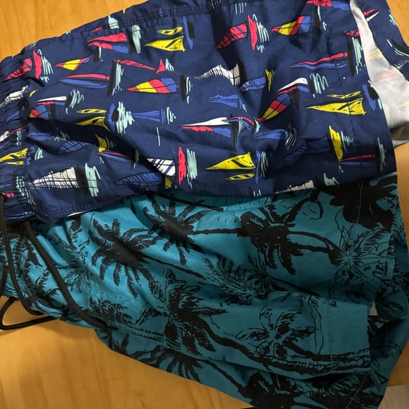 Men's swim trunks - Picture 4 of 5